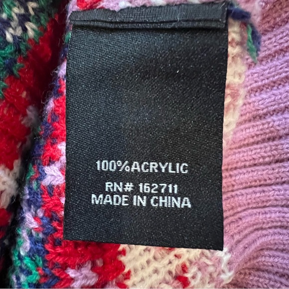 33 DEGREES Holiday Argyle Sweater Size XS X-Small High Neck Cropped Soft Fuzzy - Picture 8 of 11